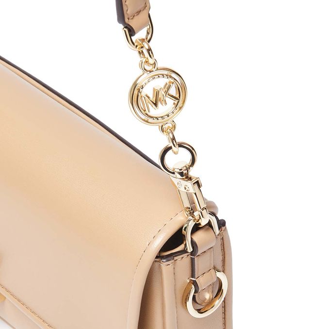 BORSA A TRACOLLA BRADSHAW IN PELLE LISCIA Donna Camel