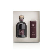 GIFT BOX FRAGRANZA ROSSO NOBILE 250 ML CON CREMA MANI GIFT BOX FRAGRANZA ROSSO NOBILE 250 ML CON CREMA MANI