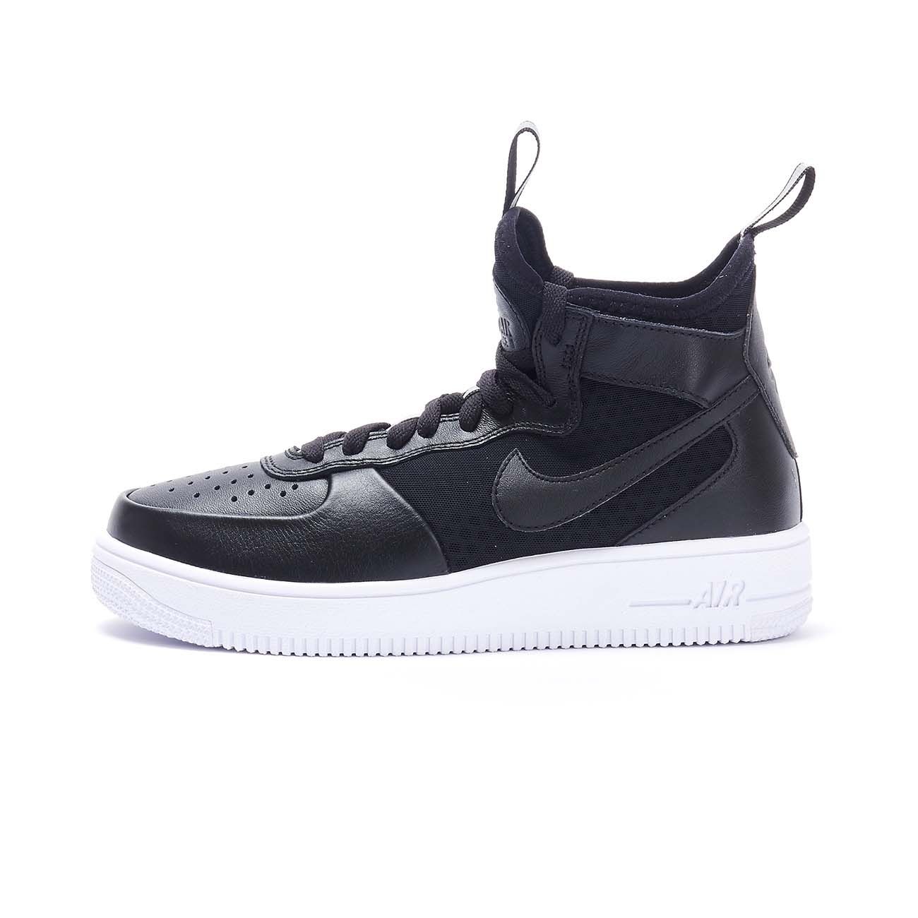 NIKE SNEAKERS AIR FORCE 1 ULTRA FORCE MID-TOP Uomo Black white ...
